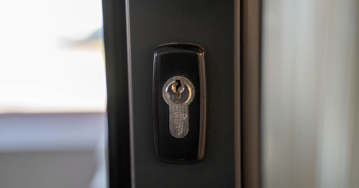 Rekey or Change the Locks? What to Do When You Move Into a Harlem Place — 125th St Locksmith